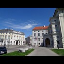 Der Ballhausplatz mit dem Bundeskanzleramt und der Hofburg